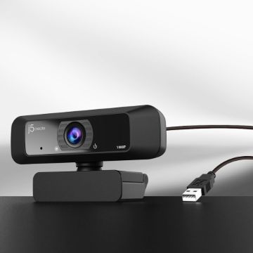 J5create Jvcu100 Usb Full HD Webcam (1080P/30 FPS) With 360 Rotation